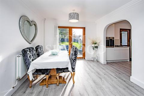 16 Webster Road, Stanford-le-hope, SS17 0BD