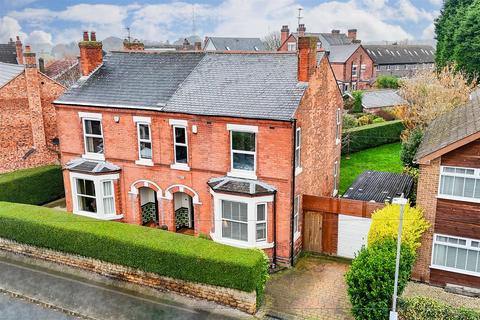 4 bedroom semi-detached house for sale, Forester Road, Nottingham NG3