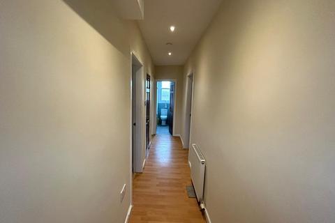 2 bedroom flat to rent, Sycamore Place, Dundee DD2