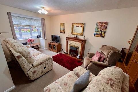 2 bedroom bungalow for sale, Chestnut Green, Swadlincote DE11