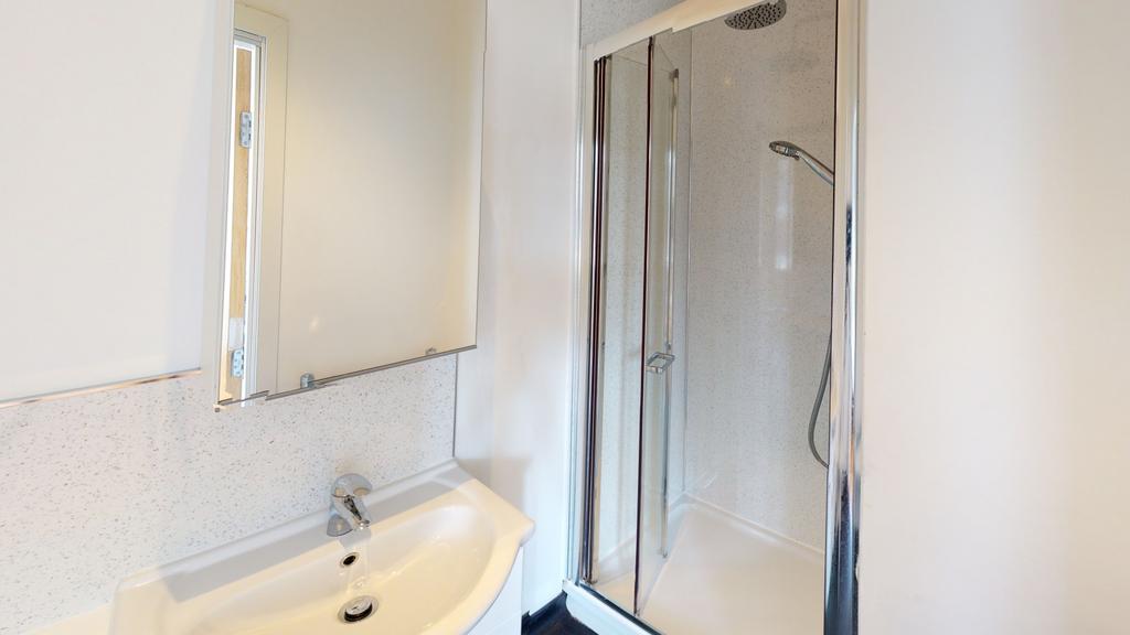 306-UPS-Bathroom