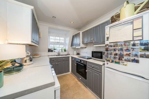 2 bedroom flat for sale, Villiers Road, Kingston Upon Thames KT1