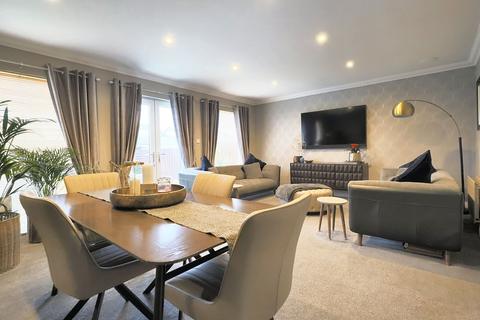 14 Dunrobin Road, ML6 8LP