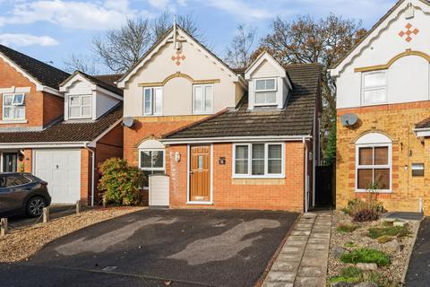 3 bedroom detached house for sale, Badger Close, Four Marks, Alton, Hampshire, GU34