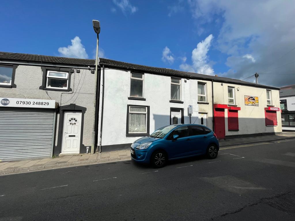 3 bedroom Terraced for rent