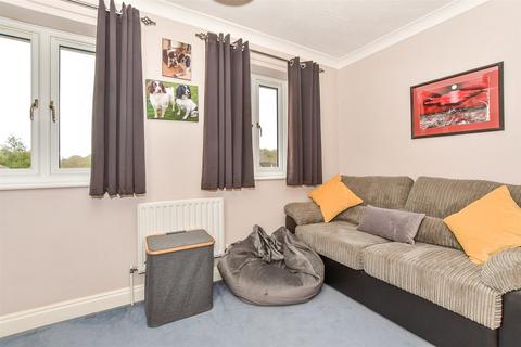 14 Colonel Stephens Way, Tenterden, TN30 6EZ