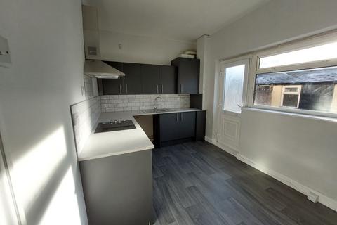 2 bedroom terraced house to rent, Branksome Terrace, Darlington DL3