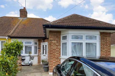 3 bedroom semi-detached bungalow for sale, Somerset Gardens, Hornchurch, Essex