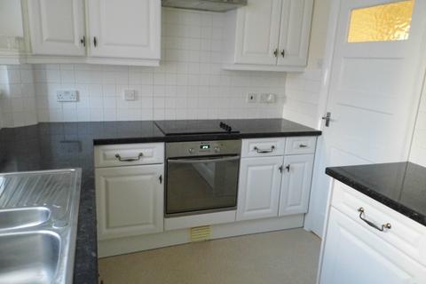 2 bedroom apartment to rent, Springfield Gardens, Upminster RM14