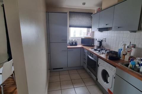 2 bedroom flat to rent, Sark Tower, Erebus Drive, Thamesmead