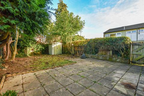 4 bedroom end of terrace house for sale, Alder Close, Park Street, St. Albans