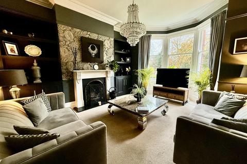 4 bedroom townhouse for sale, Southend Avenue, Darlington