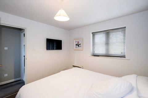 1 bedroom flat for sale, Loughton IG10