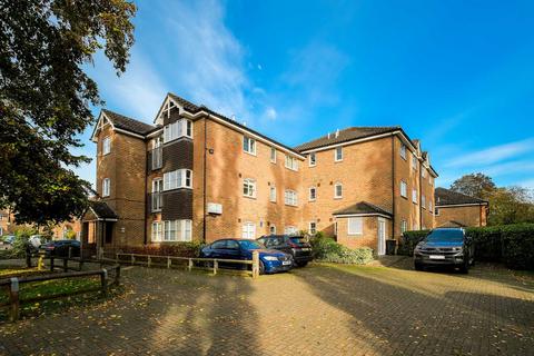 1 bedroom flat for sale, Loughton IG10