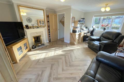 undefined, Grantham Crescent, Ipswich