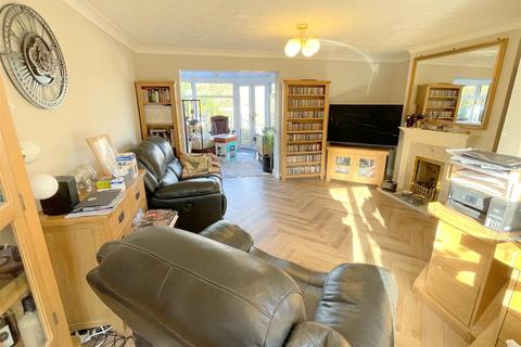 undefined, Grantham Crescent, Ipswich