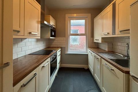 2 bedroom flat for sale, 83 Perth Road, Leyton, London, E10 7PA