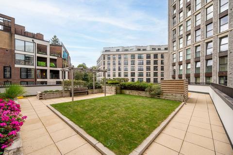 1 bedroom flat to rent, Glade Path, Southwark, London, SE1