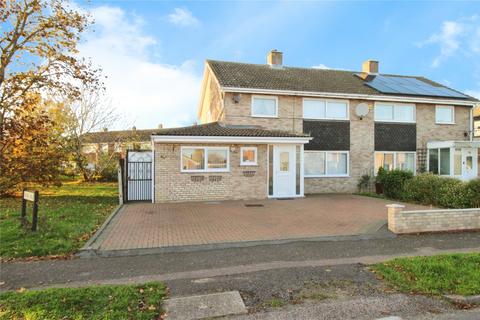 4 bedroom semi-detached house for sale, Windrush Avenue, Bedfordshire MK41