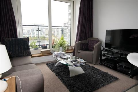 2 bedroom apartment to rent, Pendeen House, Prospect Place, Cardiff CF11