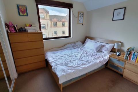 2 bedroom flat to rent, Dorset Place, Edinburgh EH11