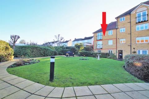 1 bedroom retirement property for sale, King Georges Close, Rayleigh, SS6