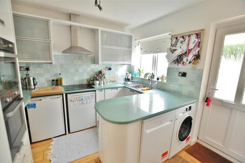 3 bedroom end of terrace house to rent, Monceux Road, Herstmonceux