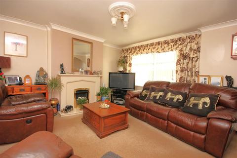 3 bedroom detached house for sale, Bradshaw Way, Irchester NN29