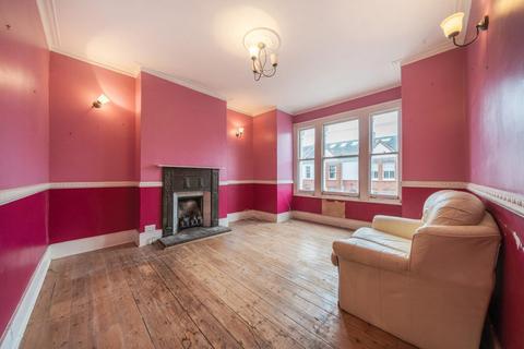 3 bedroom maisonette for sale, Quinton Street, Earlsfield