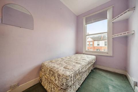 3 bedroom maisonette for sale, Quinton Street, Earlsfield