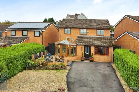 5 bedroom detached house for sale, Heol-Y-Groes, Bridgend