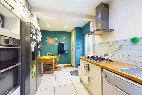 3 bedroom terraced house for sale, Ayrton Crescent, Bingley