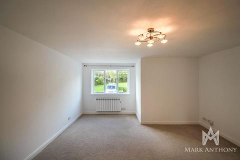 2 bedroom flat to rent, Kirkland Drive, Enfield, EN2