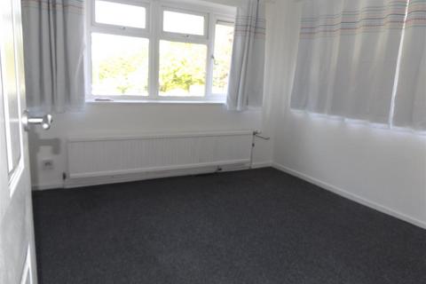 2 bedroom apartment to rent, Conniburrow Boulevard, Milton Keynes MK14