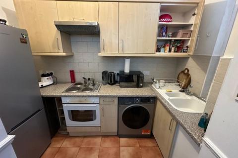 1 bedroom apartment to rent, Slough,  Berkshire,  SL1