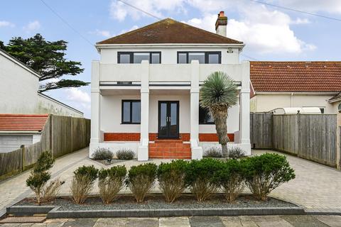 4 bedroom detached house for sale, Westmeston Avenue, Saltdean Brighton, East Sussex, BN2