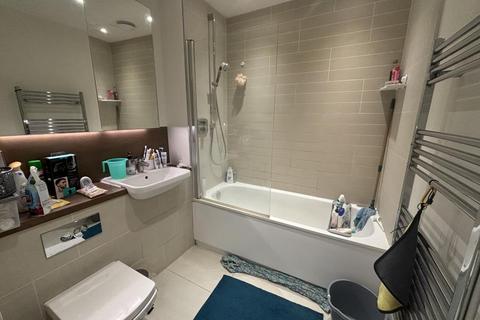 undefined, Kings Road,  Reading,  RG1