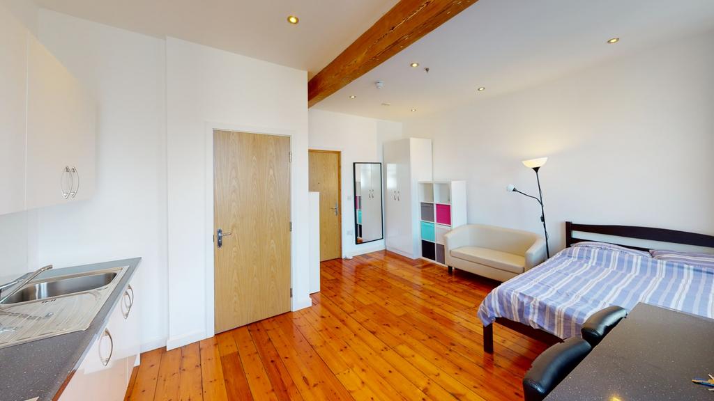 405-UPS-Bedroom(1)