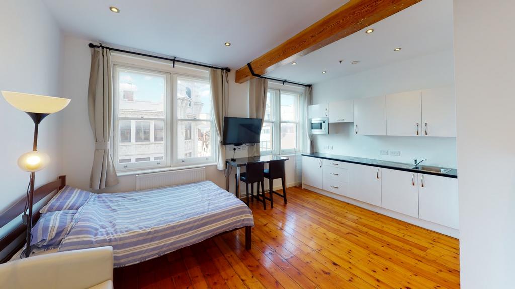 405-UPS-Bedroom