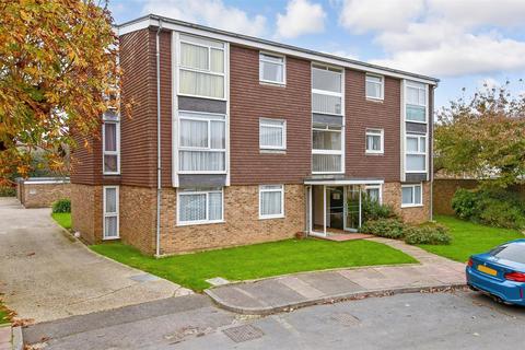 2 bedroom ground floor flat for sale, Dorchester Gardens, Worthing, West Sussex