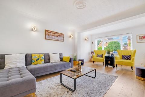 undefined, Oaktree Way 13