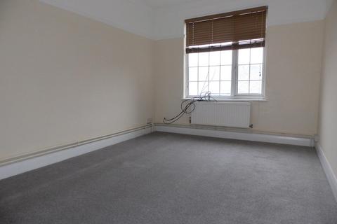 3 bedroom maisonette to rent, Grosvenor Road, Tunbridge Wells, TN1