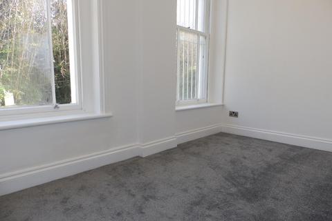 2 bedroom flat to rent, Mount Pleasant Avenue, Tunbridge Wells, TN1