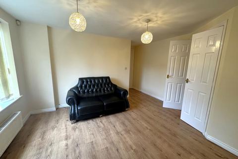 2 bedroom apartment for sale, Sandycroft Avenue, Wythenshawe, Manchester, M22 9AL