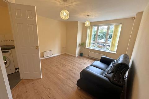 2 bedroom apartment for sale, Sandycroft Avenue, Wythenshawe, Manchester, M22 9AL