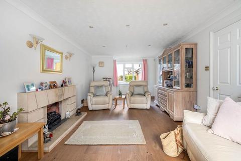 4 bedroom detached house for sale, Briar Walk, Cheltenham GL52