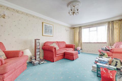 3 bedroom detached house for sale, Glynde Way, Southend-on-sea, SS2