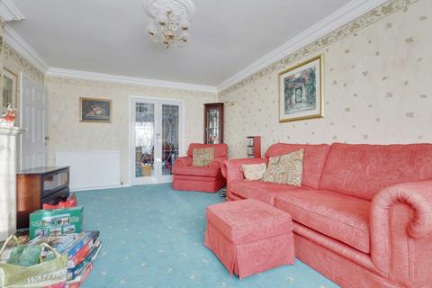 3 bedroom detached house for sale, Glynde Way, Southend-on-sea, SS2