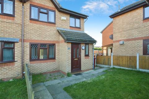 3 bedroom semi-detached house to rent, Speedwell Crescent, Scunthorpe