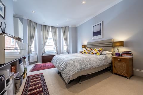 3 bedroom flat for sale, York Street, London W1H